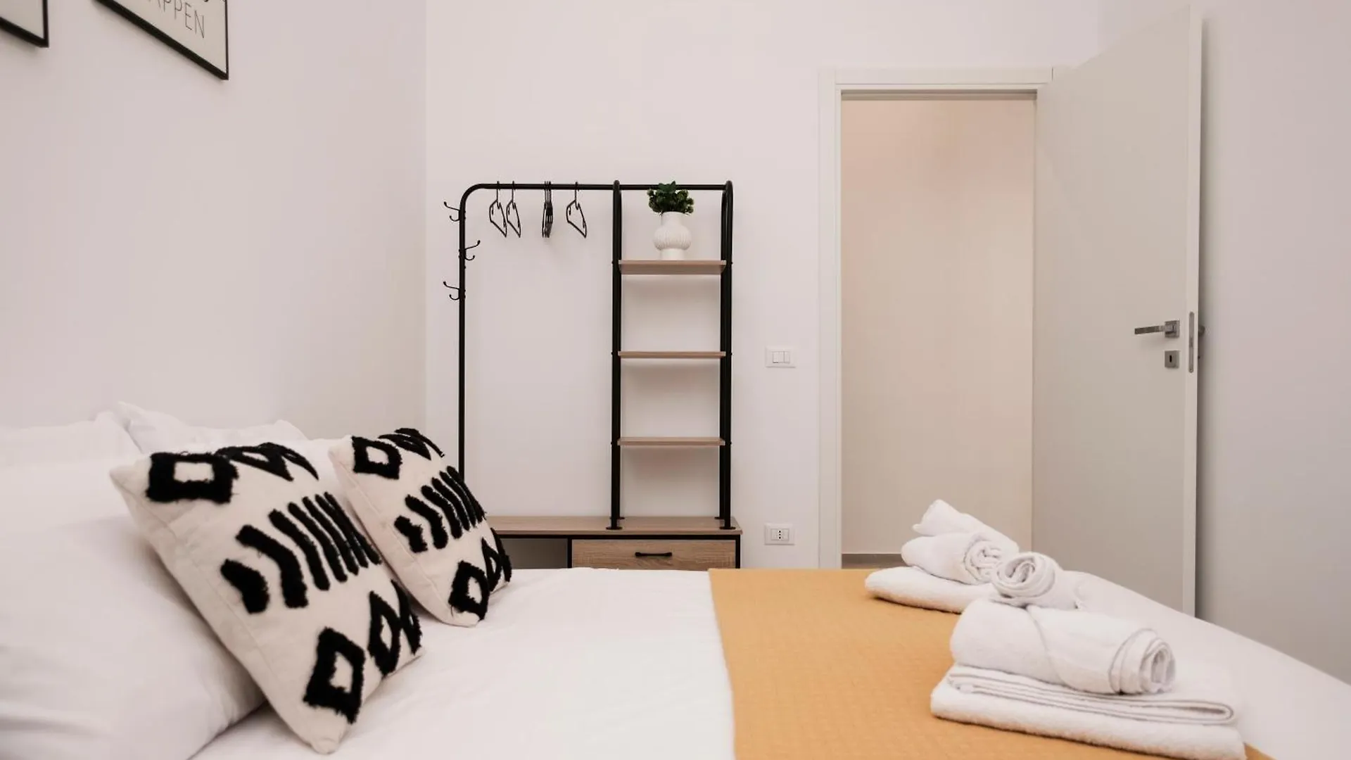 Pepoli Deluxe - Exclusive Apartment - Free Parking Trapani Italia